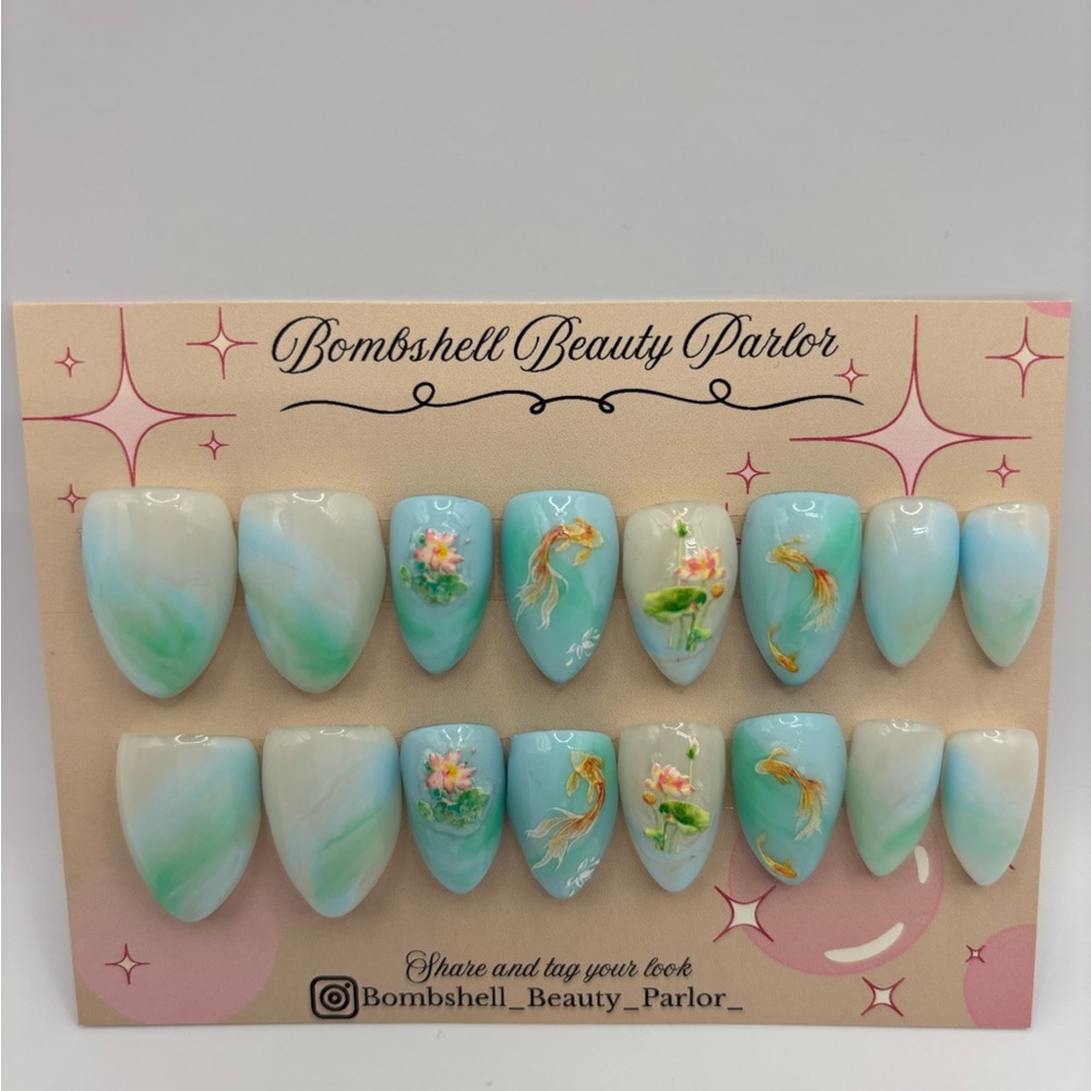 Aqua and Cream Nail Art Set short almond
